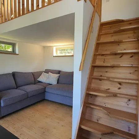 River Deep Mountain High Bunkhouse & Tiny House Chalet Lowick Green